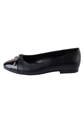 Zapatos Casuales Para Mujer Negro Fioni 199812