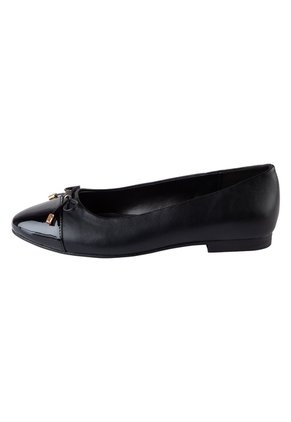 Zapatos Casuales Para Mujer Negro Fioni 199812