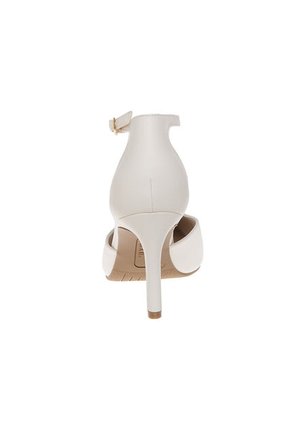 Zapatos De Vestir Saxon Para Mujer Beige Fioni 201618