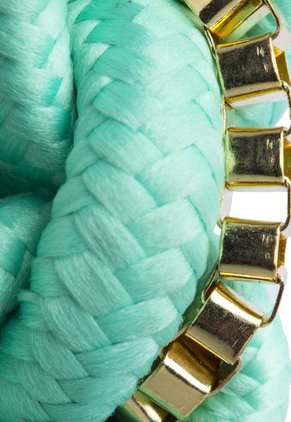 Set Collar y Aretes Floripondia Verde Menta-Dorado