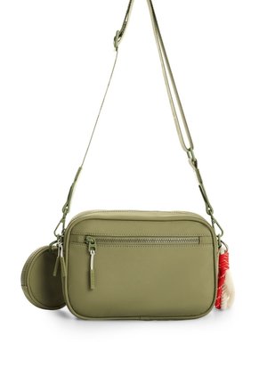Manos Libres Bright En Lona Para Mujer Fly Up Manos Libres Bright En Lona Para Mujer Fly Up Verde FLY UP