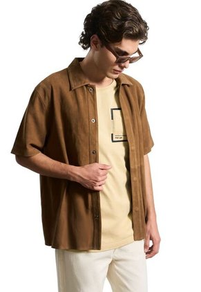 Camiseta Fit Regular Bruma Unisex Fly Up Camiseta Fit Regular Bruma Unisex Fly Up Arena M FLY UP