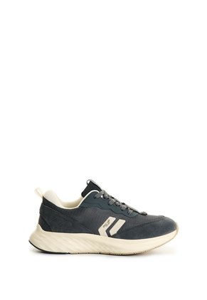 Tenis Spirited 2 Para Hombre Fly Up Tenis Spirited 2 Para Hombre Fly Up Gris 40 FLY UP