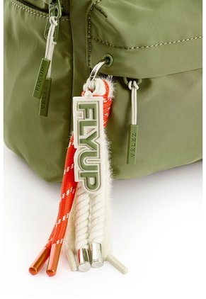 Morral Mini Star En Lona Para Mujer Fly Up Morral Mini Star En Lona Para Mujer Fly Up Verde FLY UP