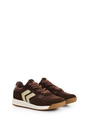Tenis Dash Para Hombre Fly Up Tenis Dash Para Hombre Fly Up Cafe 43 FLY UP