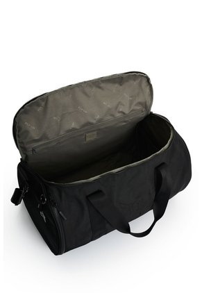 Bowling Voyage 2.0 En Lona Para Hombre Fly Up Bowling Voyage 2.0 En Lona Para Hombre Fly Up Negro FLY UP