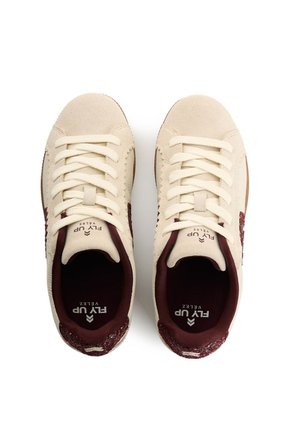 Tenis En Lona Y Carnaza Para Mujer Sparkle Space 1.0 Tenis En Lona Y Carnaza Para Mujer Sparkle Space 1.0 Vinotinto 34 FLY UP