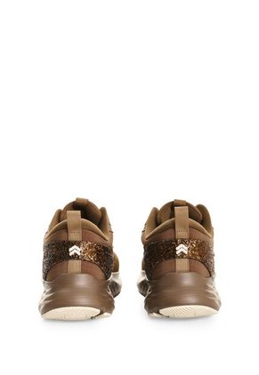 'Tenis Spirited Glowkick 1.0 Con Detalle Escarchado Para Mujer Fly Up 'Tenis Spirited Glowkick 1.0 Con Detalle Escarchado Para Mujer Fly Up Tabaco 34 FLY UP