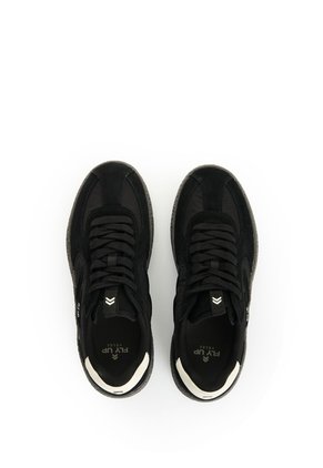 Tenis Nomad 2.0 Para Hombre Fly Up Tenis Nomad 2.0 Para Hombre Fly Up Negro 42 FLY UP