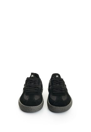Tenis Nomad 2.0 Para Hombre Fly Up Tenis Nomad 2.0 Para Hombre Fly Up Negro 42 FLY UP