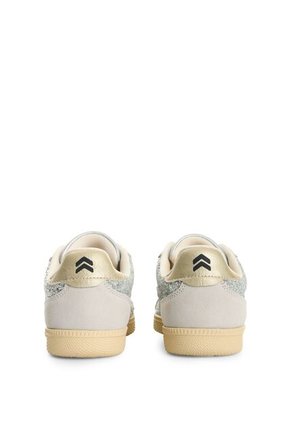 Tenis Sparkle 2 1.0 Para Mujer Fly Up Tenis Sparkle 2 1.0 Para Mujer Fly Up Gris 35 FLY UP