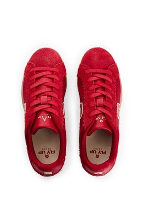 Tenis Sparkle Woven 1.0 En Lona Texturizada Para Mujer Fly Up Tenis Sparkle Woven 1.0 En Lona Texturizada Para Mujer Fly Up Rojo 37 FLY UP