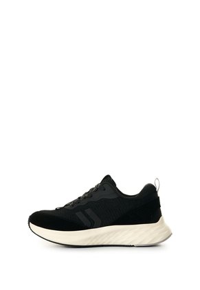 Tenis Spirited 2 Para Mujer Fly Up Tenis Spirited 2 Para Mujer Fly Up Negro 40 FLY UP