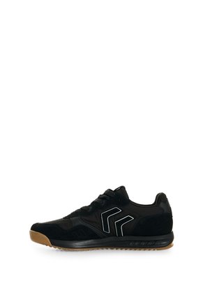 Tenis Dash En Lona Y Gamuza Para Hombre Fly Up Tenis Dash En Lona Y Gamuza Para Hombre Fly Up Negro 40 FLY UP