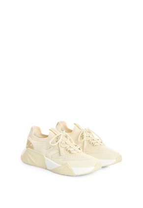 Tenis Freedom 2 Para Mujer Fly Up Tenis Freedom 2 Para Mujer Fly Up Beige 35 FLY UP