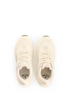 Tenis Spirited Spectrum 1.0 Para Mujer Fly Up Tenis Spirited Spectrum 1.0 Para Mujer Fly Up Blanco 41 FLY UP