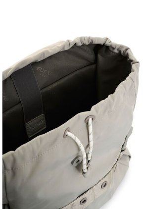 Morral Clásico Para Mujer Lift Fly Up Morral Clásico Para Mujer Lift Fly Up Gris FLYUP