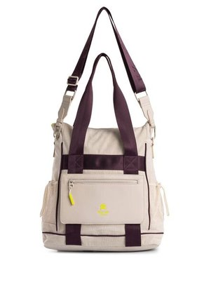 Shopping Sprint Para Mujer Fly Up Shopping Sprint Para Mujer Fly Up Crema FLYUP