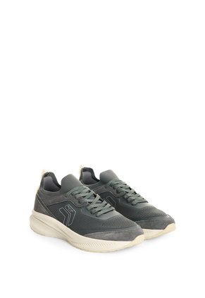 Tenis En Lona Para Hombre Neoknit 2.0 Tenis En Lona Para Hombre Neoknit 2.0 Gris 38 FLY UP