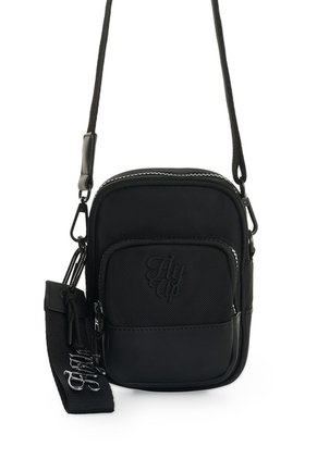 Manos Libres En Lona Para Hombre Climb Club 2.0 Manos Libres En Lona Para Hombre Climb Club 2.0 Negro FLY UP