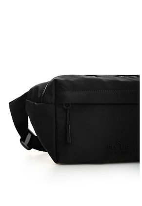 Riñonera Wave Para Hombre Fly Up Riñonera Wave Para Hombre Fly Up Negro FLY UP