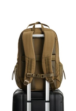 Morral De Lona Hiker Para Hombre Fly Up Morral De Lona Hiker Para Hombre Fly Up Verde Oliva FLY UP