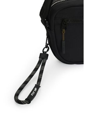 Manos Libres Lona Steel Para Hombre Fly Up Manos Libres Lona Steel Para Hombre Fly Up Negro FLY UP