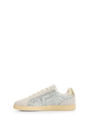 Tenis Sparkle 2 1.0 Para Mujer Fly Up Tenis Sparkle 2 1.0 Para Mujer Fly Up Gris 40 FLY UP