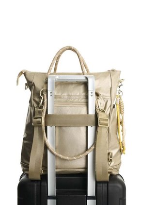 Shopping Lona Sprint Para Mujer Fly Up Shopping Lona Sprint Para Mujer Fly Up Dorado FLY UP