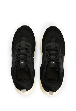 Tenis Spirited 3 1.0 En Textil Y Gamuza Para Mujer Fly Up Tenis Spirited 3 1.0 En Textil Y Gamuza Para Mujer Fly Up Negro 40 FLY UP