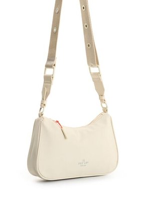 Baguette Clásica Para Mujer Astra Fly Up Baguette Clásica Para Mujer Astra Fly Up Crema FLY UP