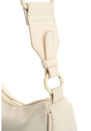 Baguette Clásica Para Mujer Astra Fly Up Baguette Clásica Para Mujer Astra Fly Up Crema FLY UP