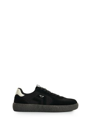 Tenis En Lona Y Gamuza Para Hombre Nomad 2 2.0 Tenis En Lona Y Gamuza Para Hombre Nomad 2 2.0 Negro 45 FLY UP