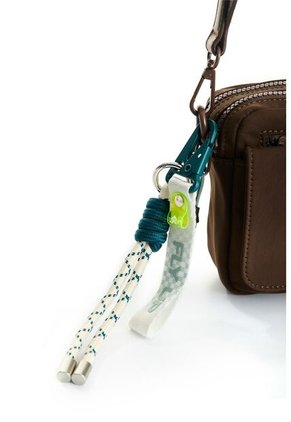 Manos Libres Agile Para Mujer Fly Up Manos Libres Agile Para Mujer Fly Up Cafe FLYUP