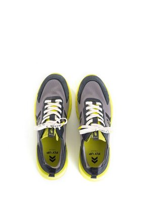 Tenis Fly Up Life 2.0 De Cuero Gamuzado Para Hombre Silueta Deportiva Tenis Fly Up Life 2.0 De Cuero Gamuzado Para Hombre Silueta Deportiva Gris 41 FLY UP