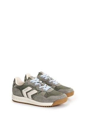 Tenis Chromia Para Mujer Fly Up Tenis Chromia Para Mujer Fly Up Plata 38 FLY UP
