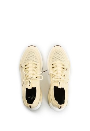 Tenis Freedom 2.0 Tejidos Para Hombre Fly Up Tenis Freedom 2.0 Tejidos Para Hombre Fly Up Arena 42 FLY UP