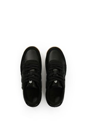 Tenis Chromia Para Mujer Fly Up Tenis Chromia Para Mujer Fly Up Negro 34 FLY UP