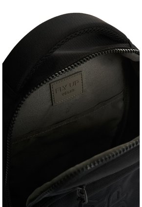 Manos Libres Forte 2.0 En Lona Texturizada Para Hombre Fly Up Manos Libres Forte 2.0 En Lona Texturizada Para Hombre Fly Up Negro FLY UP