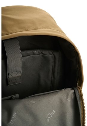 Morral Star 2.0 En Lona Para Hombre Fly Up Morral Star 2.0 En Lona Para Hombre Fly Up Verde Oliva FLY UP