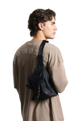 Camiseta Oversized Wind Fly Up Camiseta Oversized Wind Fly Up Tabaco L FLY UP