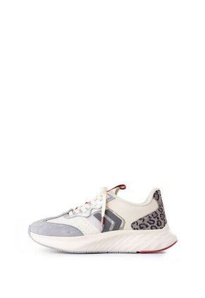 Tenis Fibermesh Para Mujer Fly Up Tenis Fibermesh Para Mujer Fly Up Gris 36 FLY UP