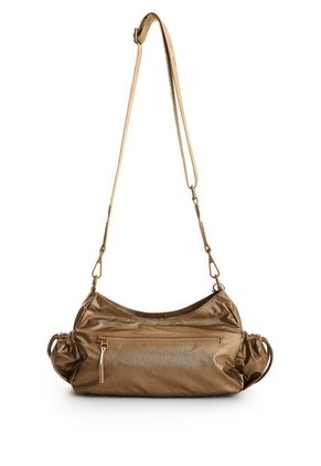Baguette En Lona Flare Para Mujer Fly Up Baguette En Lona Flare Para Mujer Fly Up Bronce FLY UP