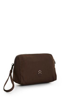 Cosmetiquera Valley Para Mujer Fly Up Cosmetiquera Valley Para Mujer Fly Up Cafe FLY UP