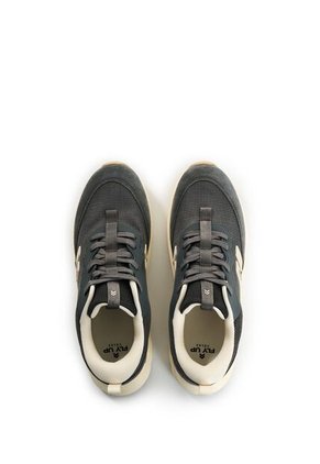 Tenis Spirited 2 Para Hombre Fly Up Tenis Spirited 2 Para Hombre Fly Up Gris 46 FLY UP