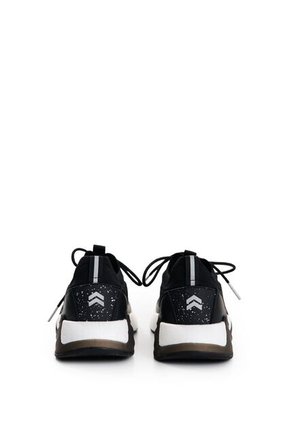 Tenis Freedom 2.0 Tejidos Para Hombre Fly Up Tenis Freedom 2.0 Tejidos Para Hombre Fly Up Negro 43 FLYUP