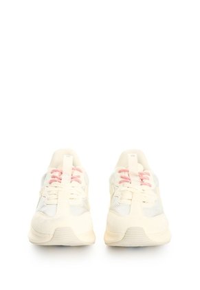 Tenis En Lona Y Carnaza Para Mujer Spirited Future Mesh 1.0 Tenis En Lona Y Carnaza Para Mujer Spirited Future Mesh 1.0 Plata 34 FLY UP