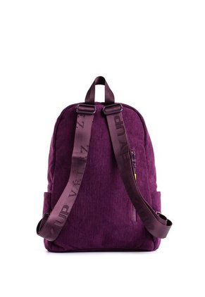 Morral Star En Corduroy Para Mujer Fly Up Morral Star En Corduroy Para Mujer Fly Up Mora FLYUP