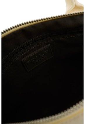 Manos Libres Mini Bowling En Lona Para Mujer Voltage Manos Libres Mini Bowling En Lona Para Mujer Voltage Crema FLY UP