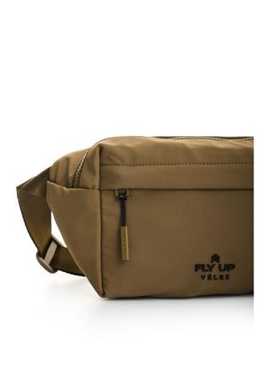 Riñonera Wave Para Hombre Fly Up Riñonera Wave Para Hombre Fly Up Verde Oliva FLY UP